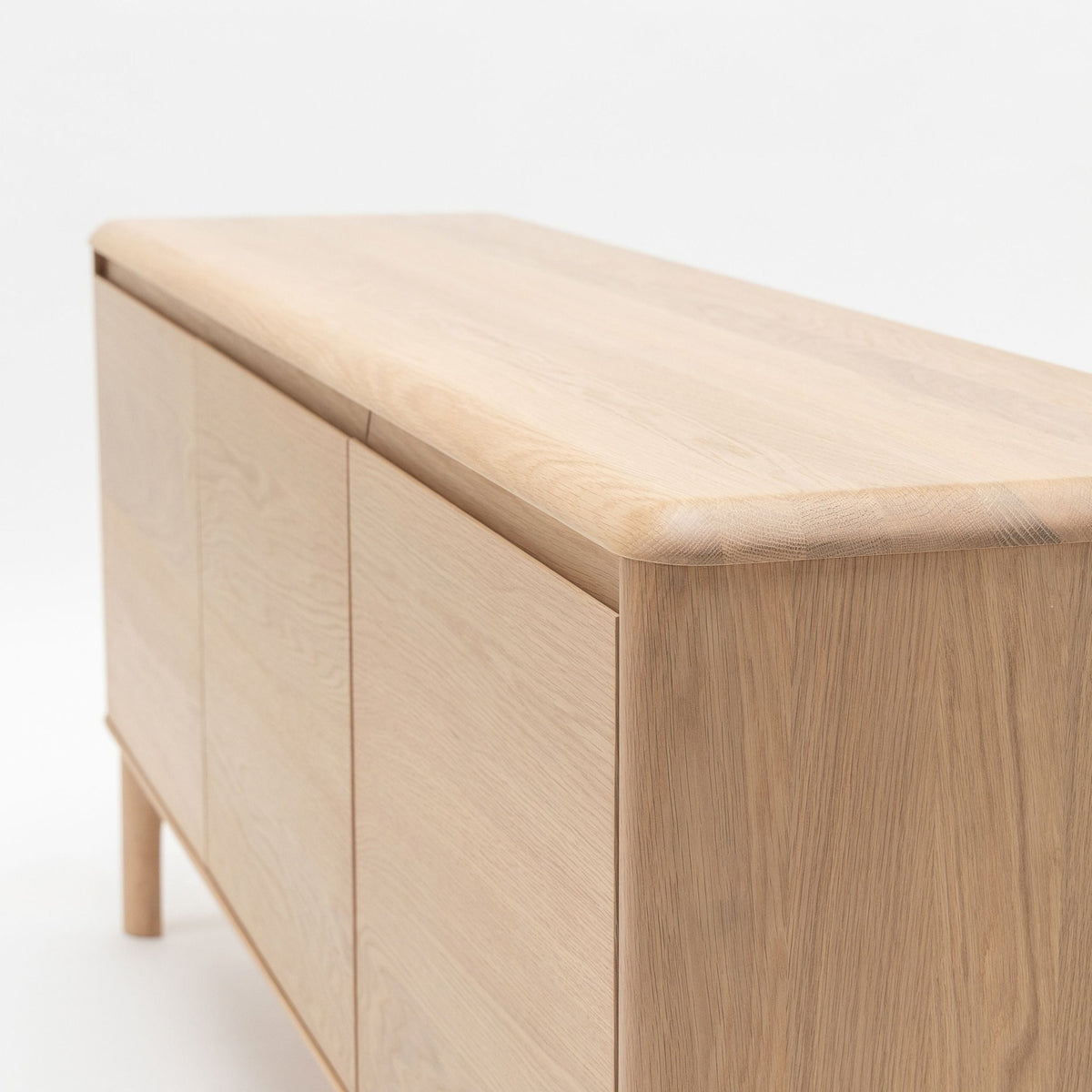 Alura Sideboard - Blonde Oak - Buffets & Sideboards Loom Collection Loom Collection Dubai