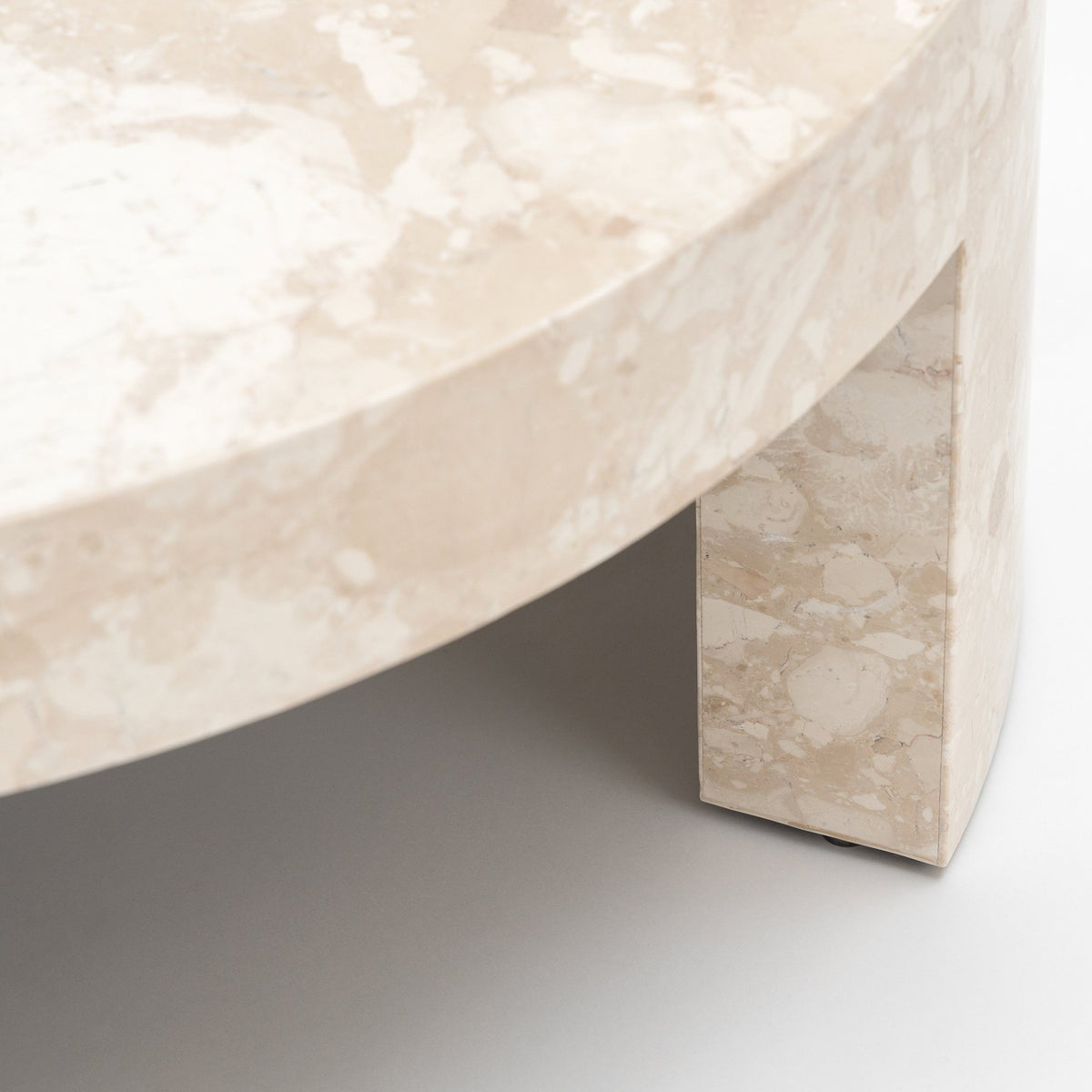 Arno Round Coffee Table - Kunis Breccia Marble - Coffee Tables Loom Collection Loom Collection Dubai