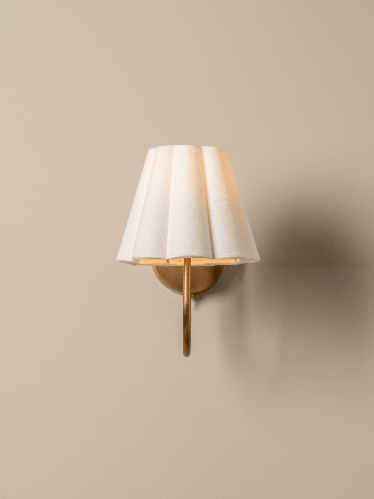 Aston Aged Brass Wall Light - Lights&Lamps Loom Collection Dubai