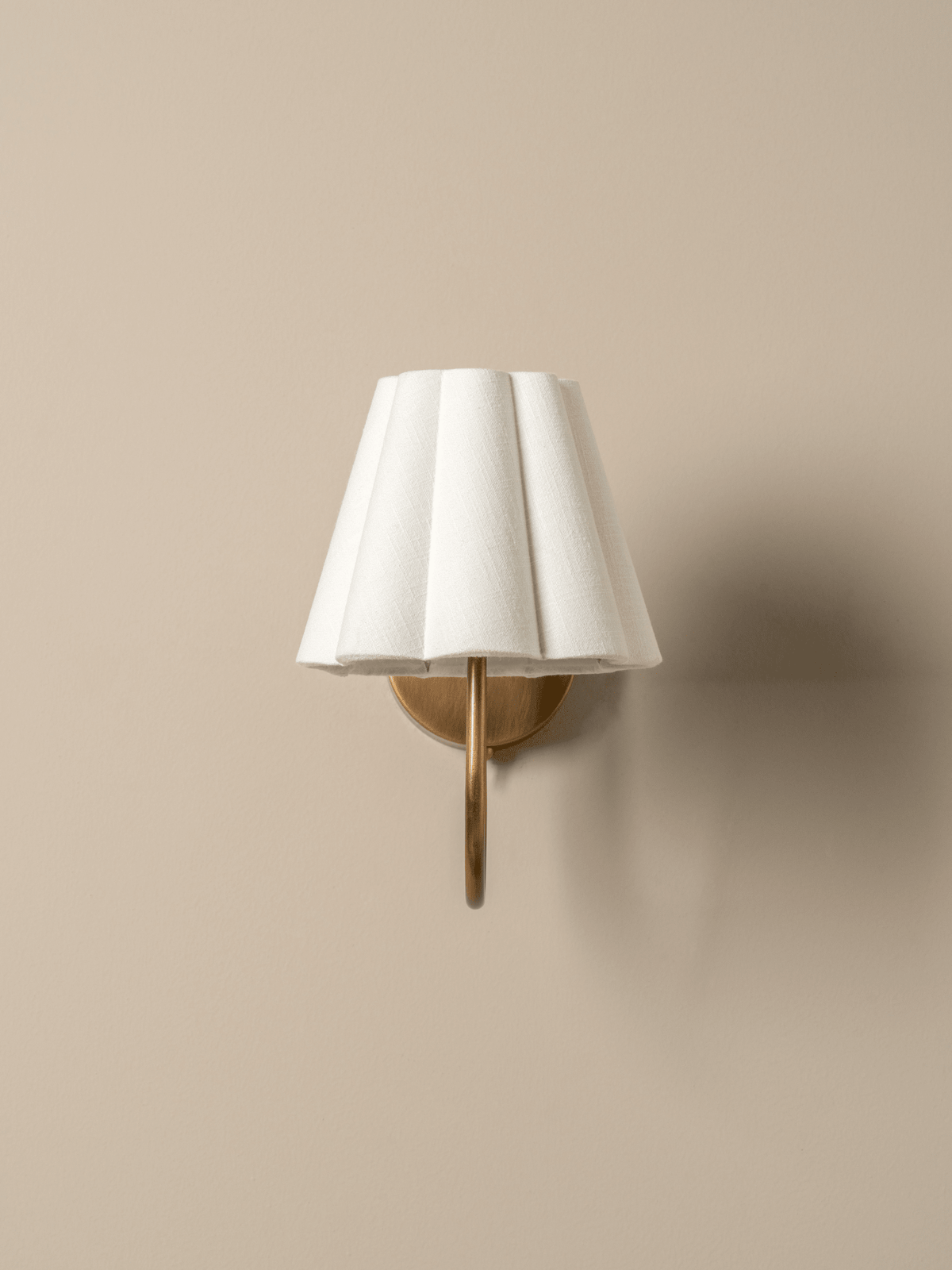 Aston Aged Brass Wall Light - Lights&Lamps Loom Collection Dubai