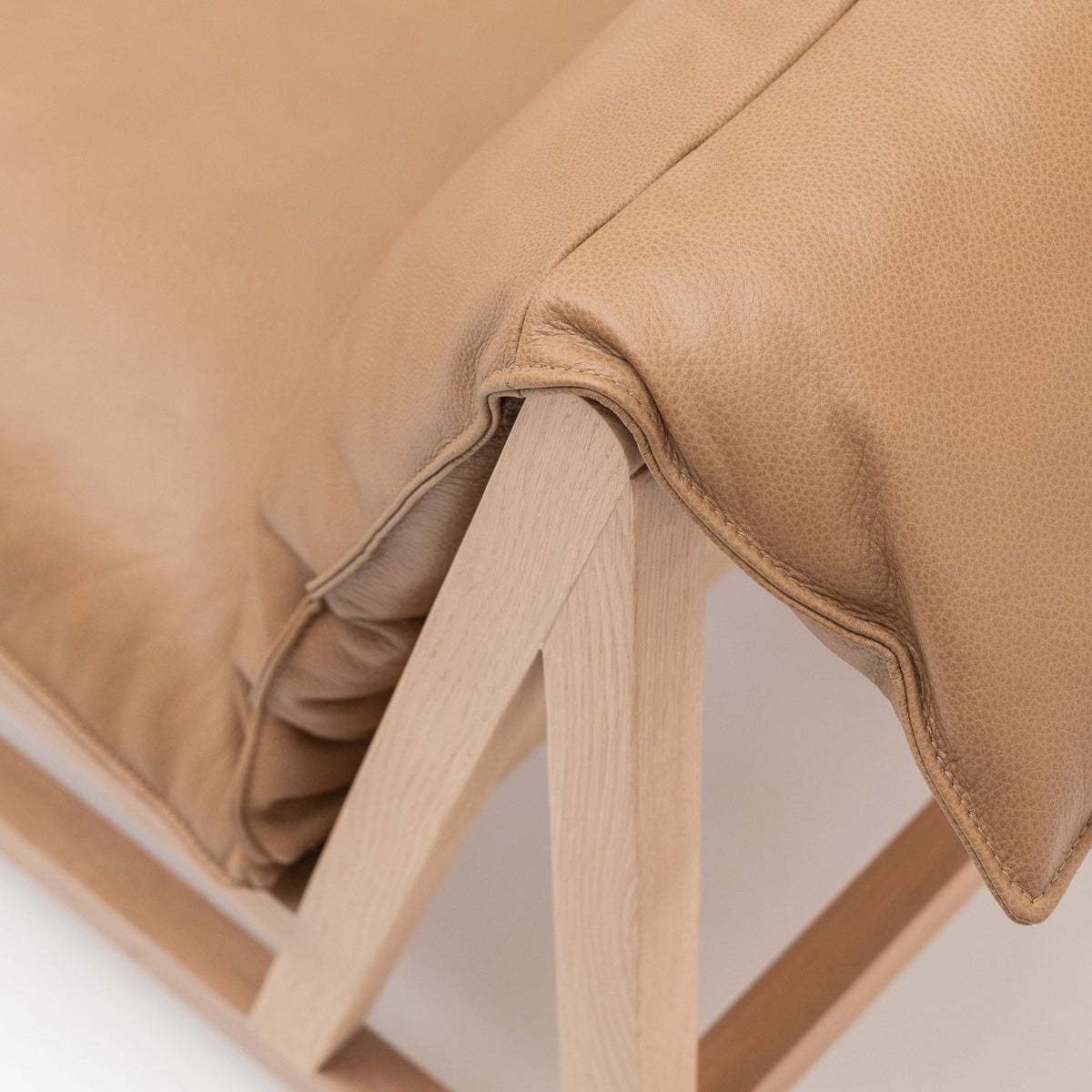 Cantaloupe Chair - Blonde Oak & Pecan Leather - Tolv Loom Collection Dubai