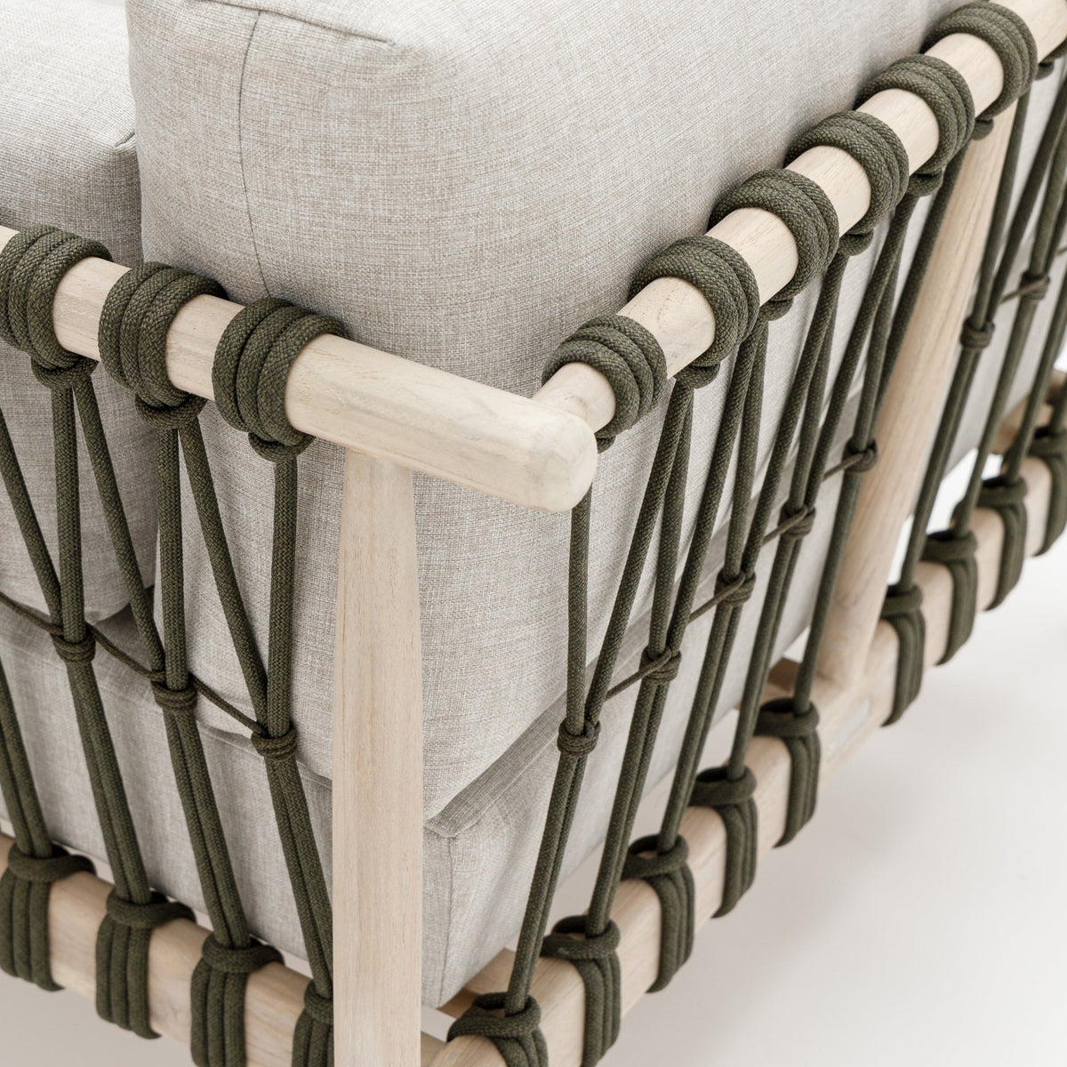 Capri Lounge Chair