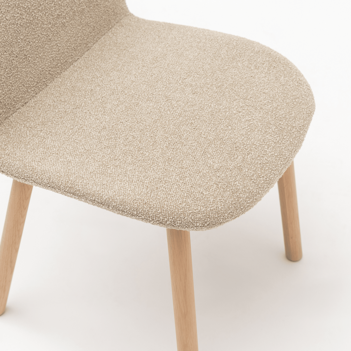Com Chair - Blonde Oak & Fleece Fawn - Dining Chairs Tolv Loom Collection Dubai