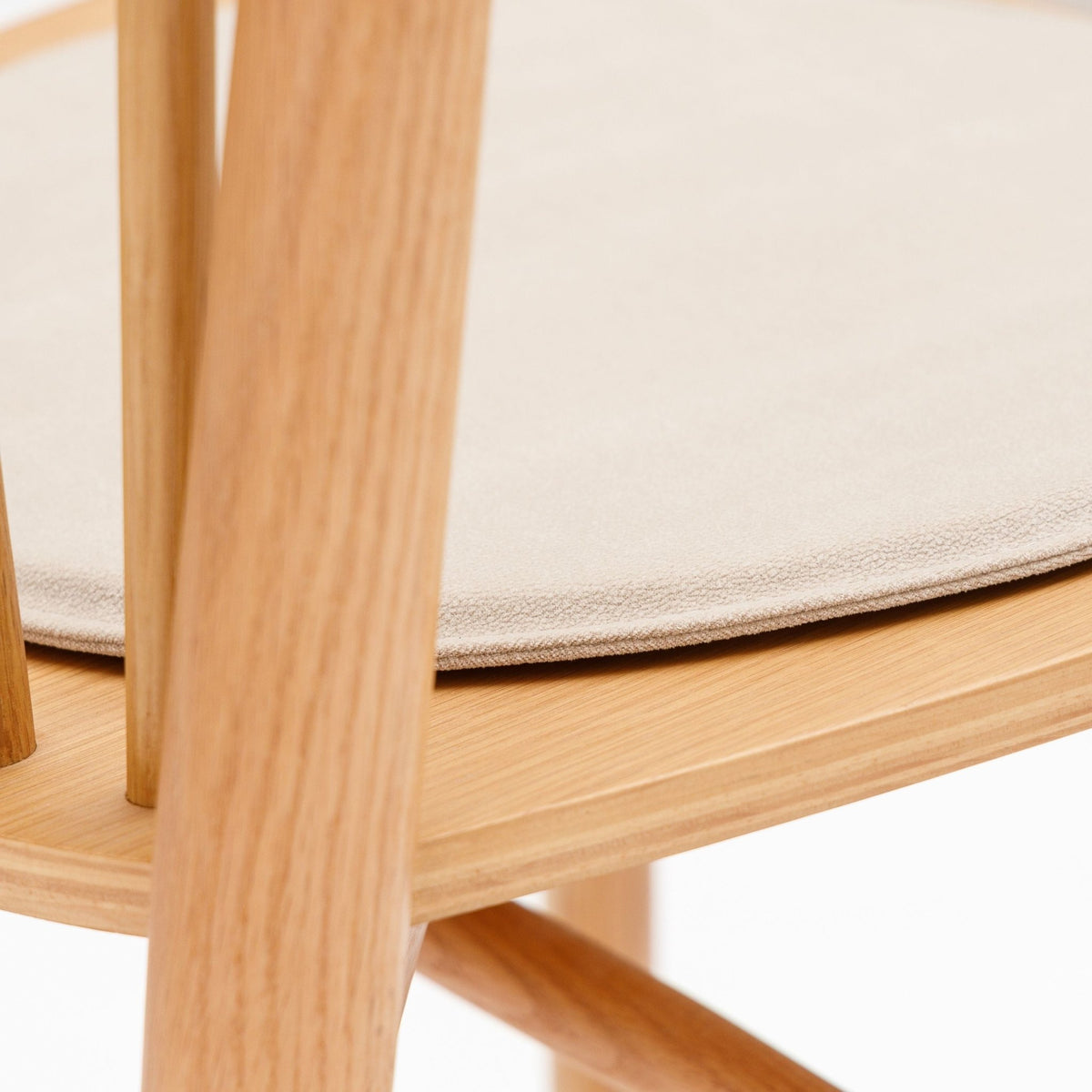 Crepe Round Seat - Ecru - Dining Chairs Tolv Loom Collection Dubai