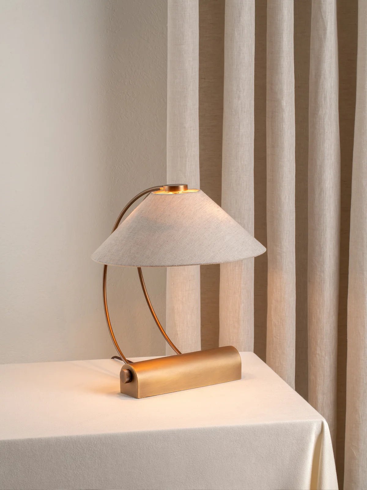 Deska - Aged Brass & Linen Task Lamp