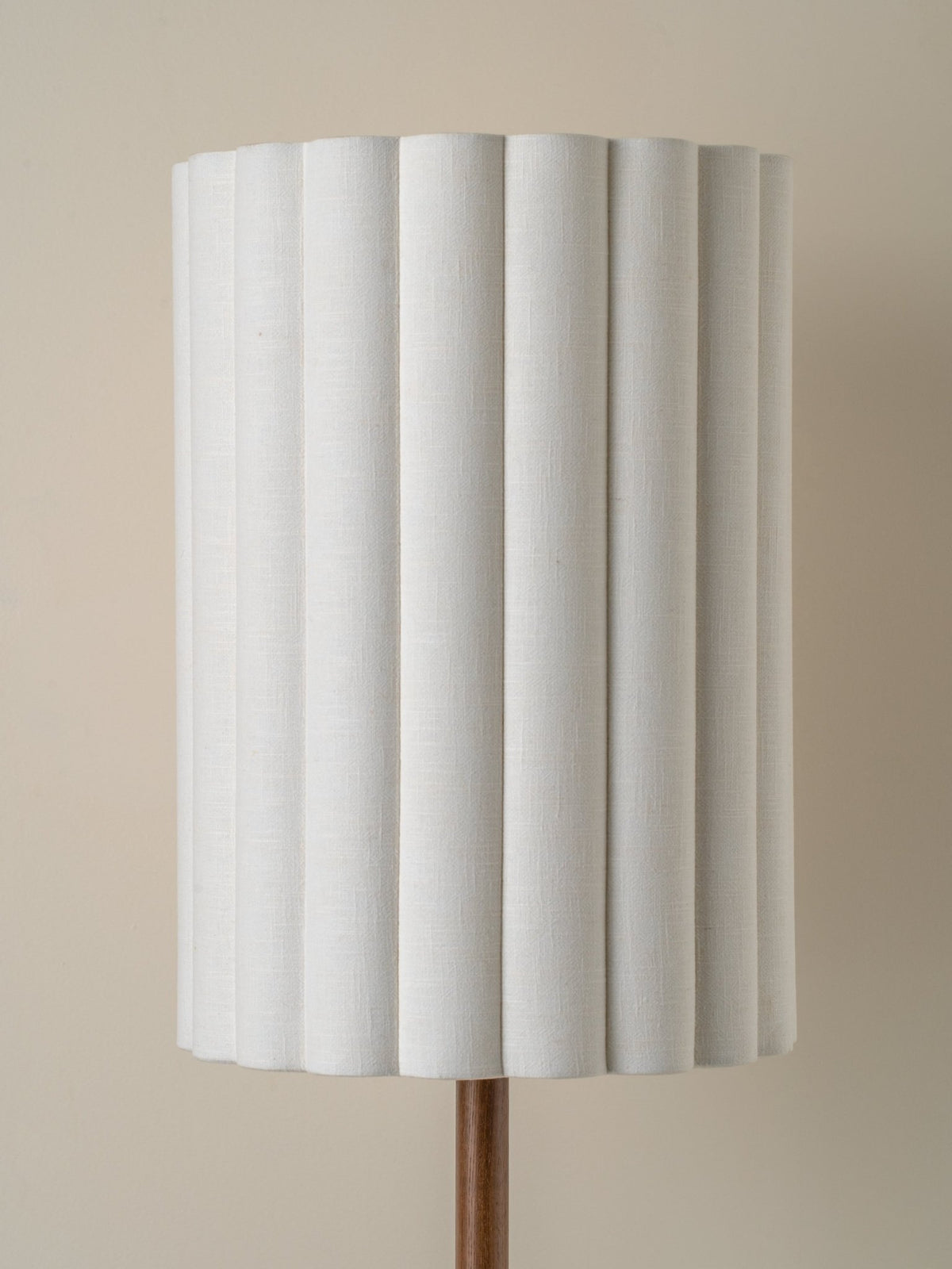 Folia - Walnut Wood And Scalloped Natural Linen Floor Lamp