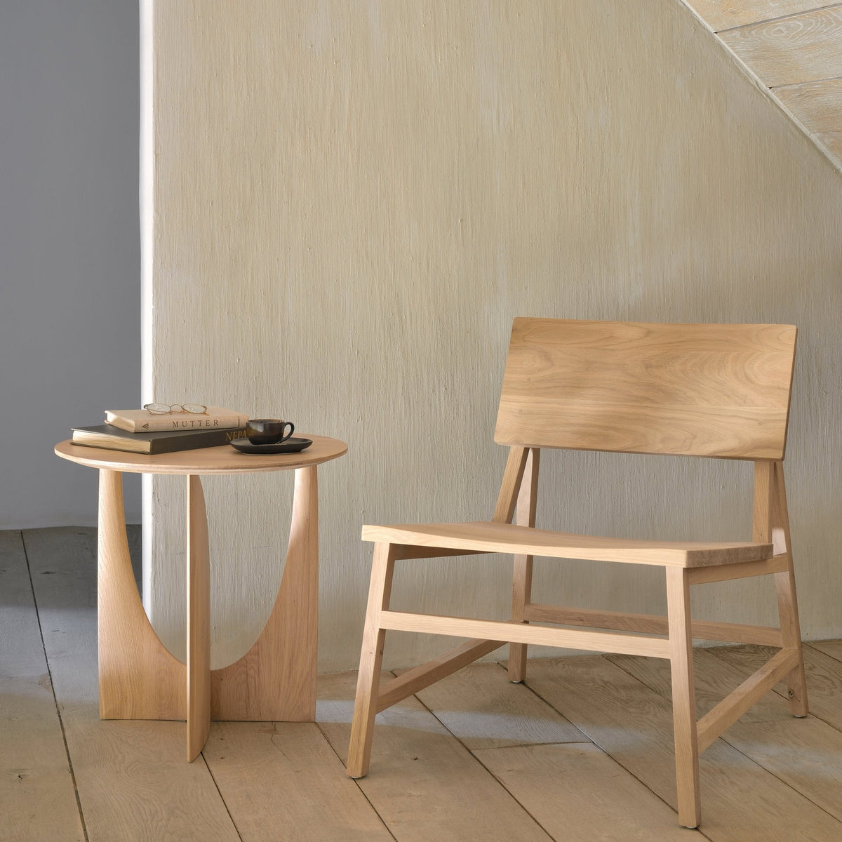 Geometric Side Table - Varnished Oak