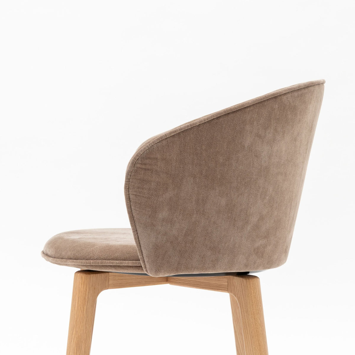 Glide Chair - Light Oak & Canna������������������