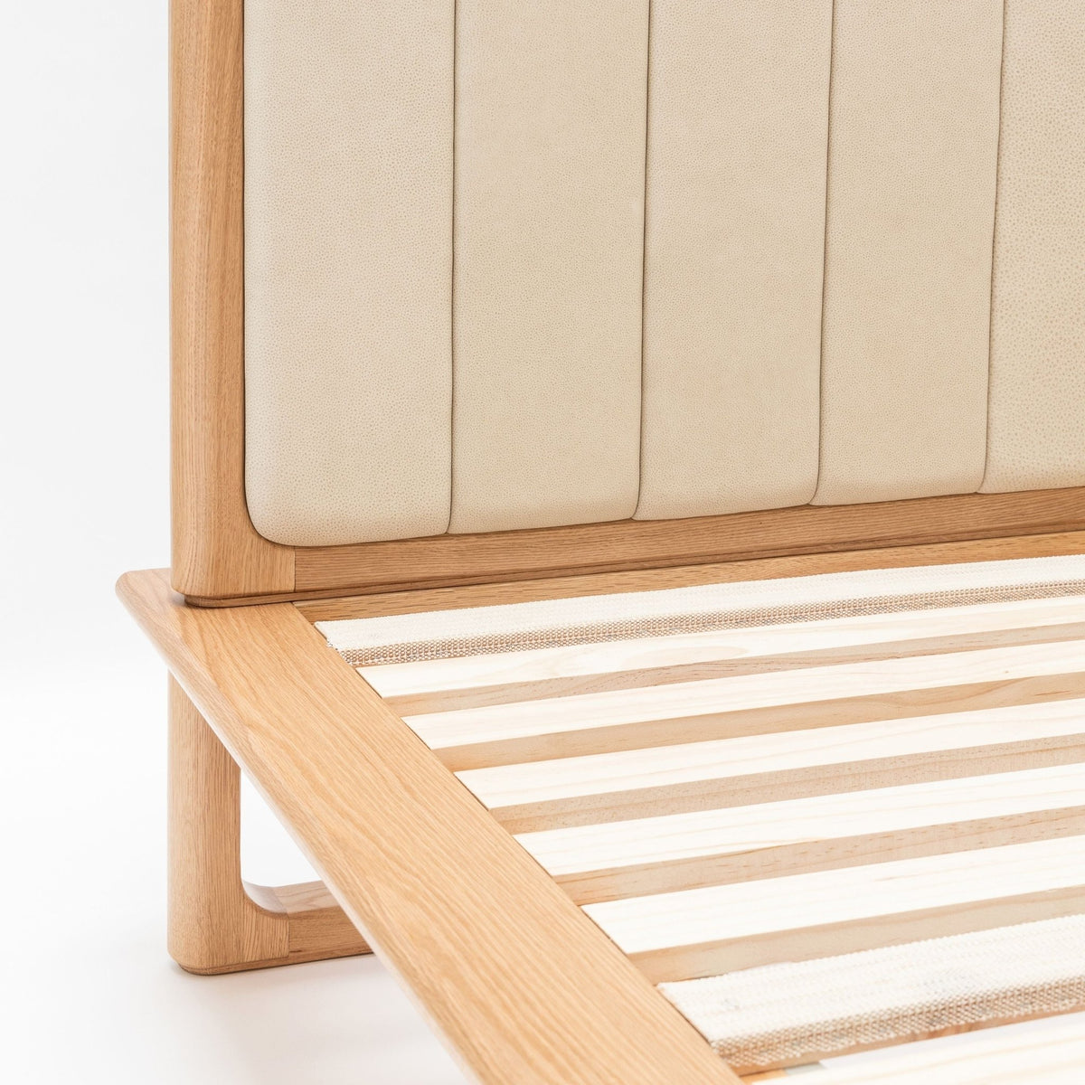 Hover Bed - Light Oak & Limestone Leather - Beds Tolv Loom Collection Dubai