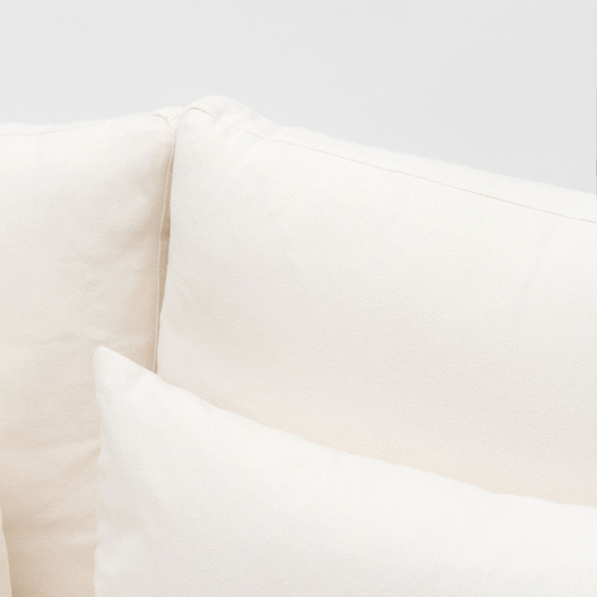 Island Plus 250 Sofa - Summer Ivory - Sofas Tolv Loom Collection Dubai