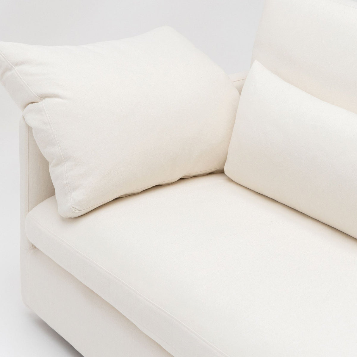 Island Plus 250 Sofa - Summer Ivory - Sofas Tolv Loom Collection Dubai