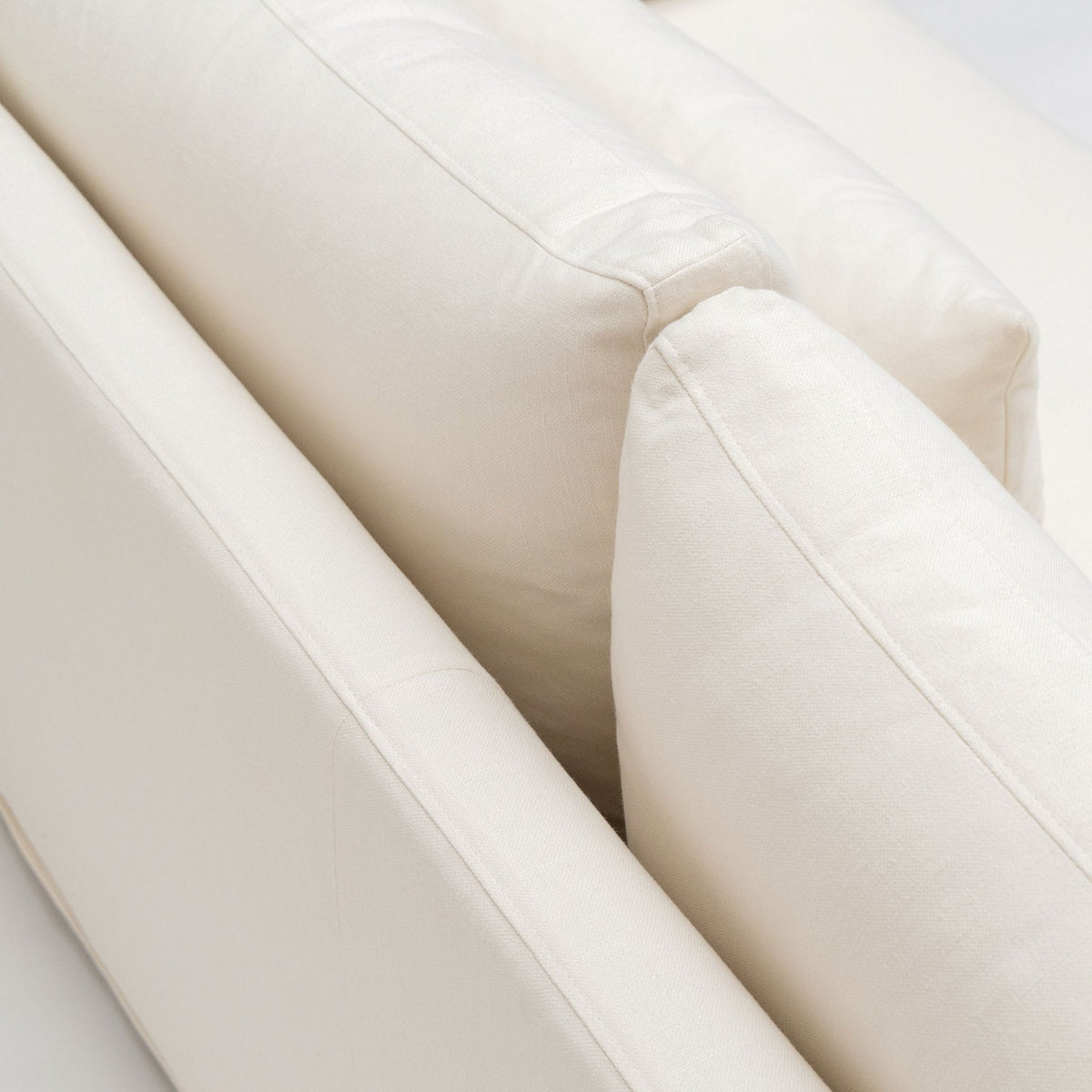 Island Plus 250 Sofa - Summer Ivory - Sofas Tolv Loom Collection Dubai