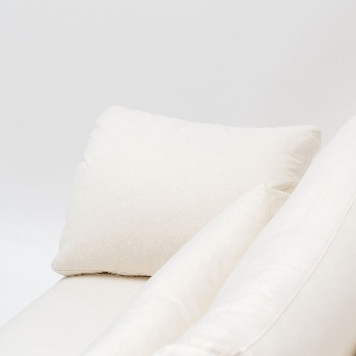 Island Plus 250 Sofa - Summer Ivory - Sofas Tolv Loom Collection Dubai
