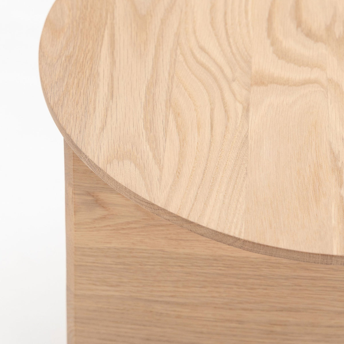 Jaunt Side Table - Blonde Oak - Side Tables Tolv Loom Collection Dubai