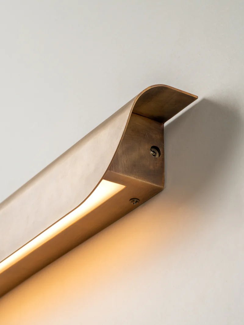Kori Aged Brass Wall Light - Wall Lights Lights&Lamps Loom Collection Dubai