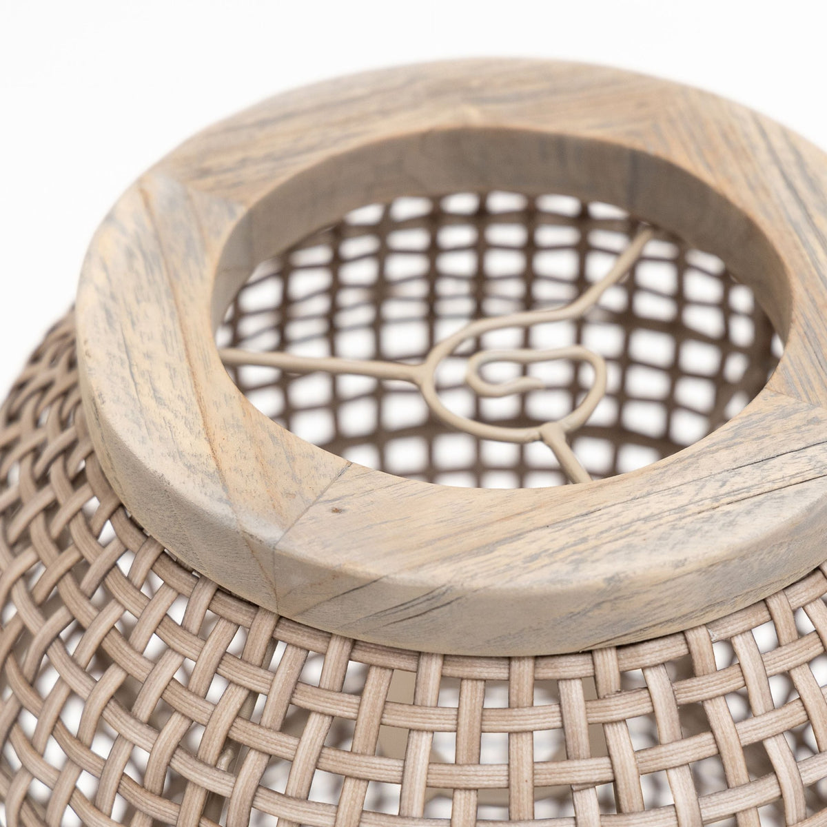 Kosava Lamp - Ceiling Lights Loom Collection Loom Collection Dubai