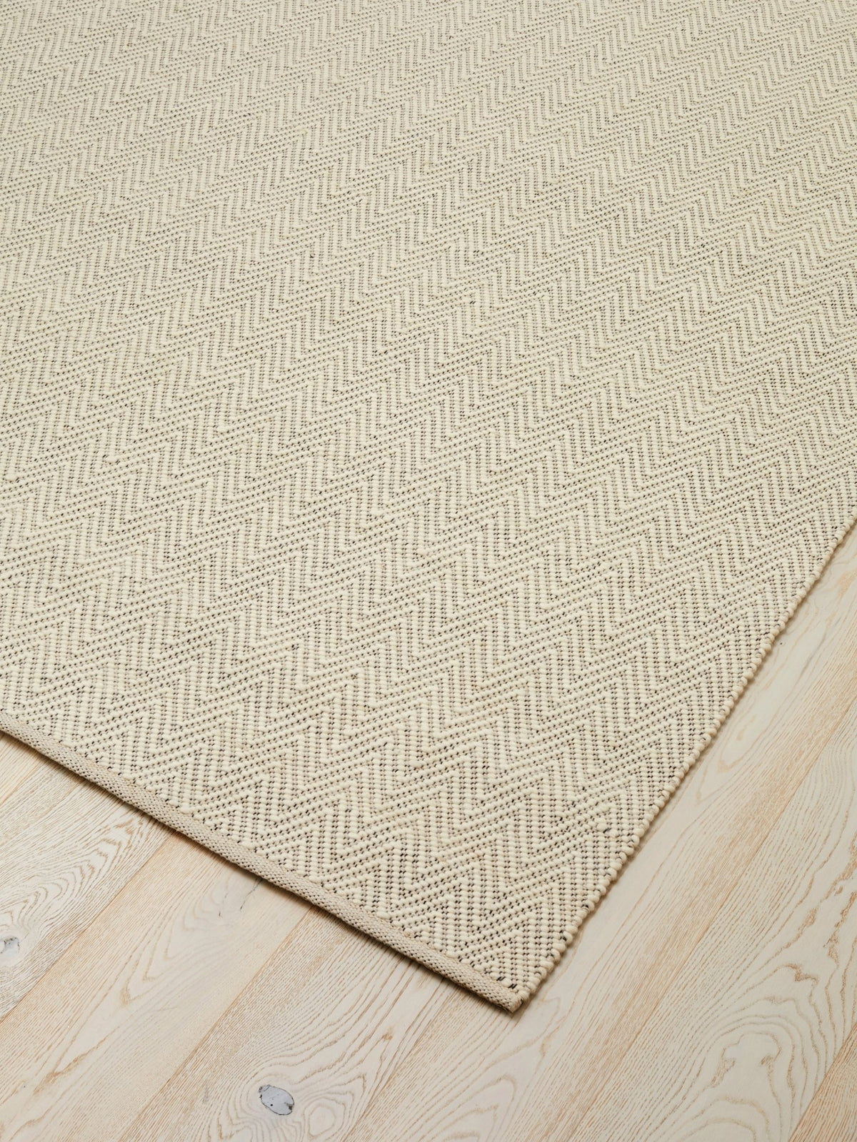 Matterhorn Rug - Seasalt