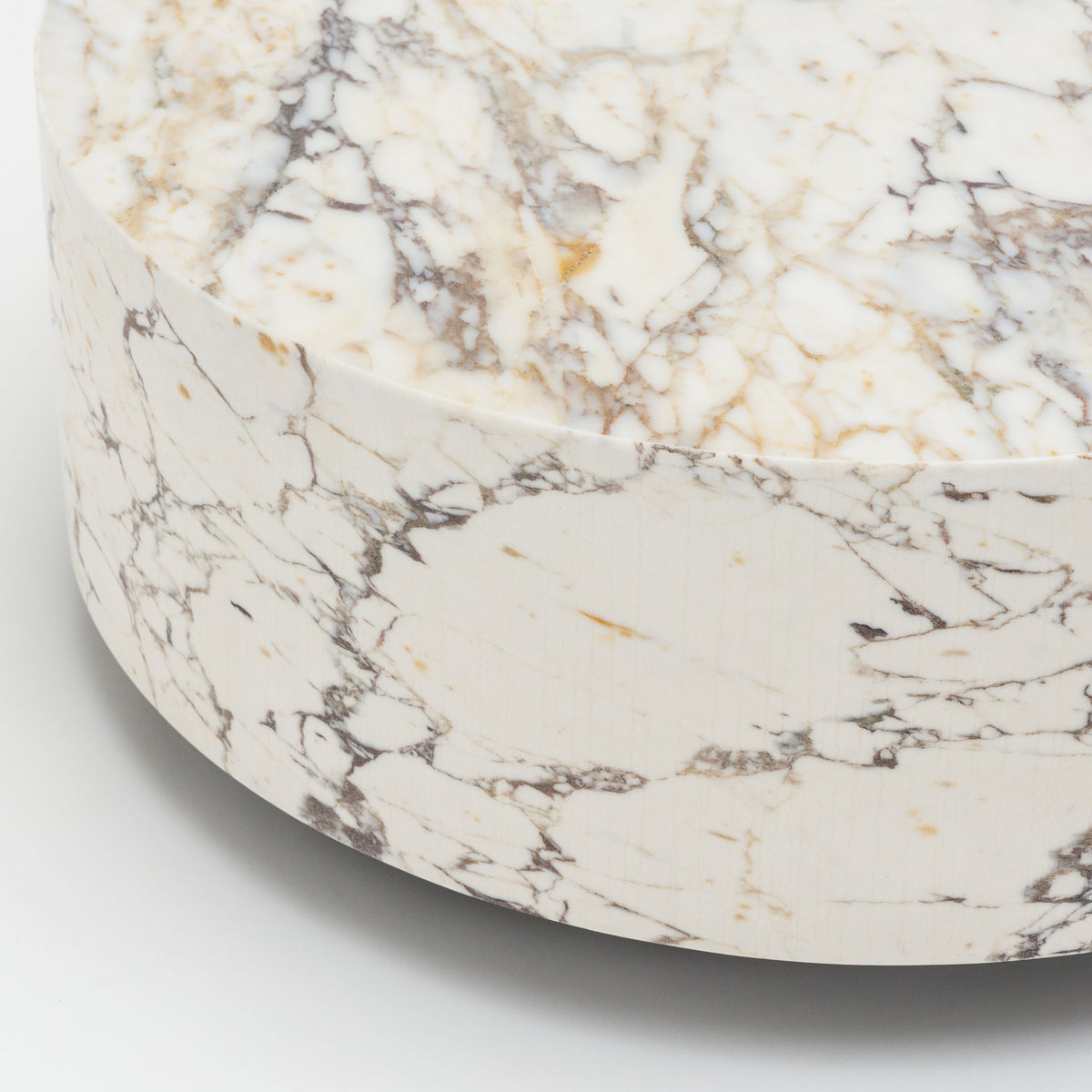 Nuba Round Coffee Table - Calacatta Viola