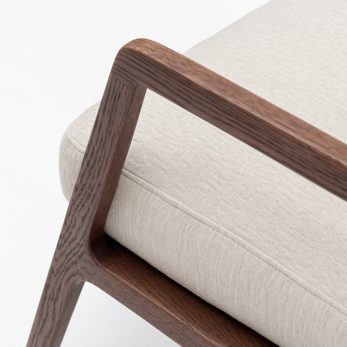 Nysse Armchair - Espresso Oak & Macadamia
