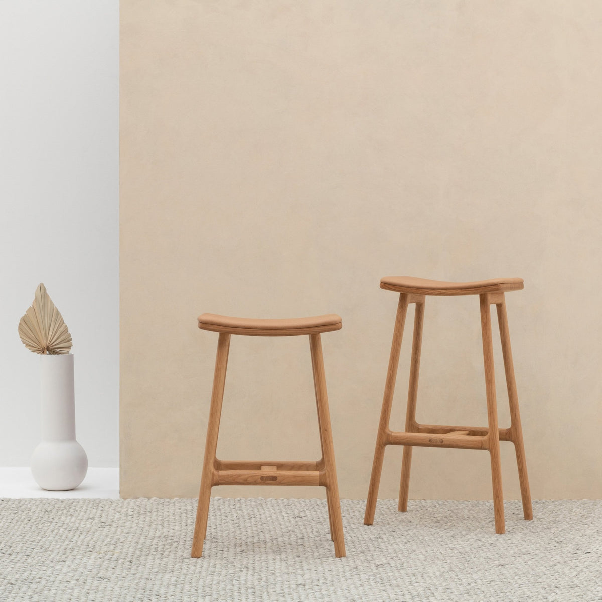Odd Bar Stool - Light Oak & Pecan Leather
