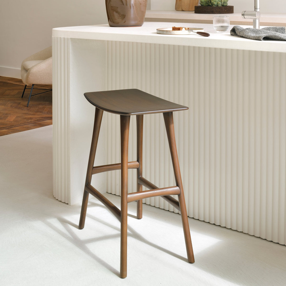 Osso Counter Stool - Varnished Teak