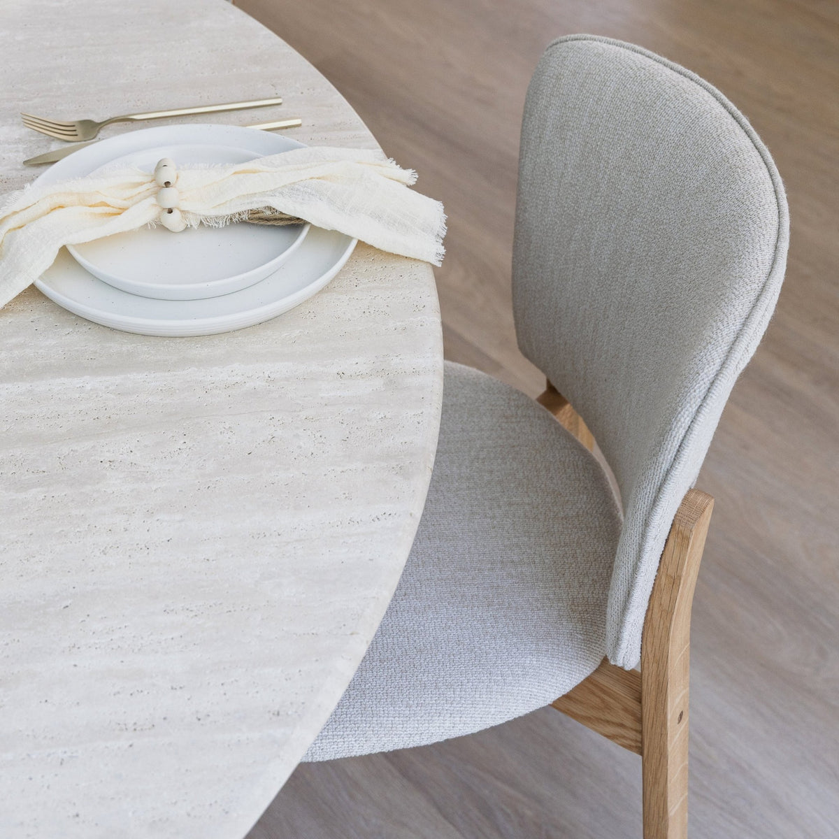 Pinta Chair - Light Oak & Vanilla