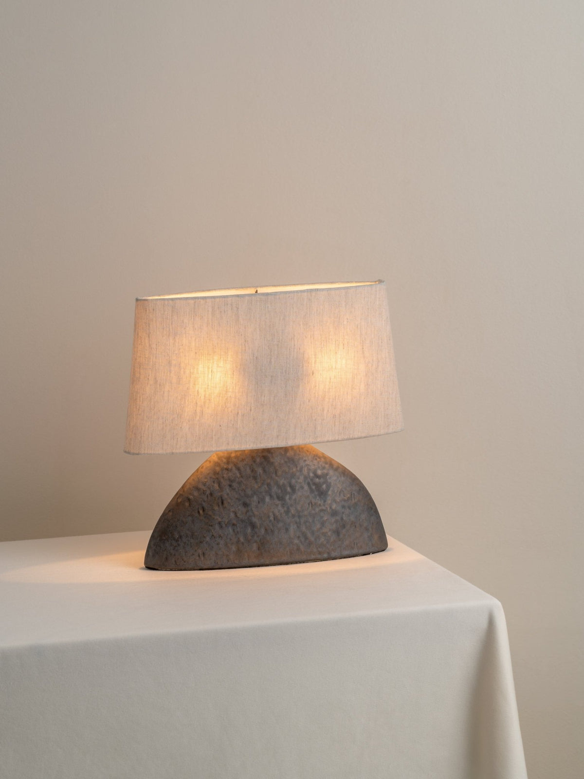 Pitti - Bronze Ceramic Table Lamp