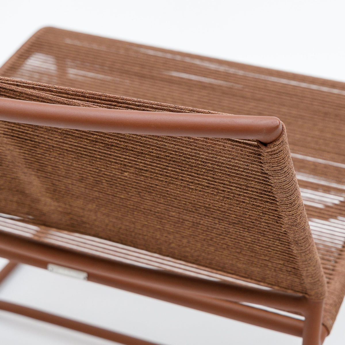 Play Lounge Chair - Brique