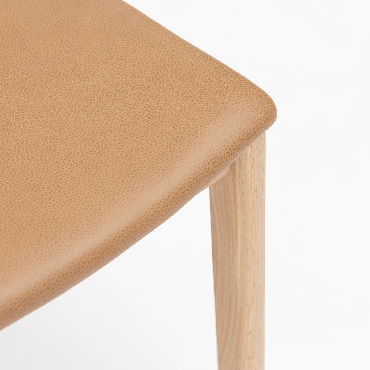 Poise Chair - Blonde Oak & Pecan Leather - Tolv Loom Collection Dubai