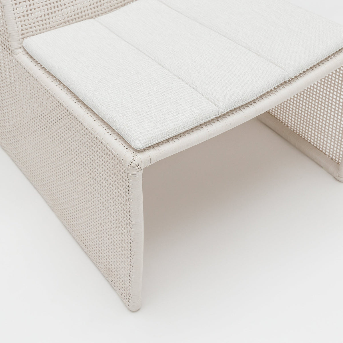 Reef Lounge Chair - Stonewhite