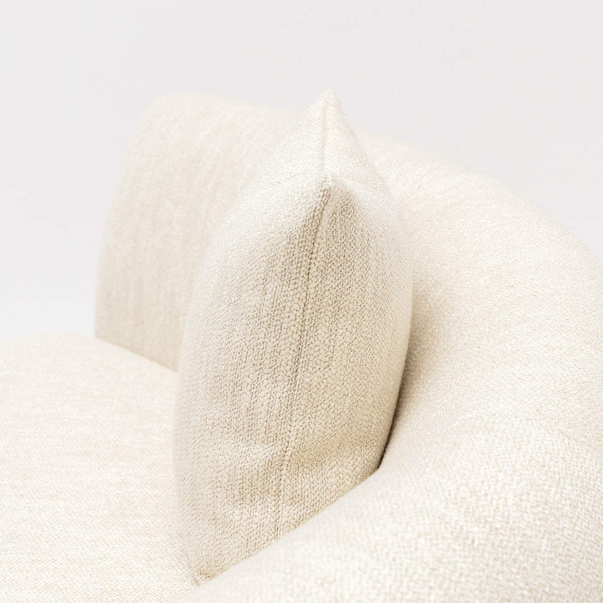 Sandro Corner - Almond