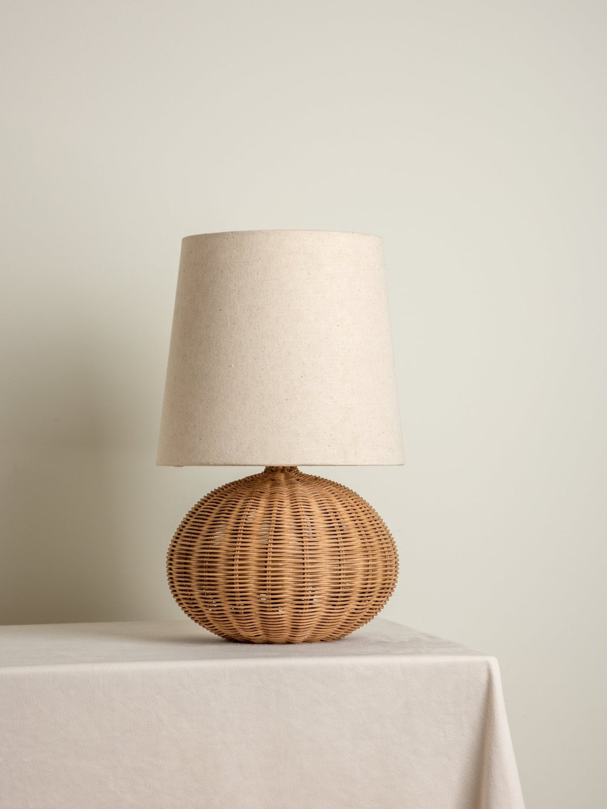 Sanvi - Rattan Globe Table Lamp
