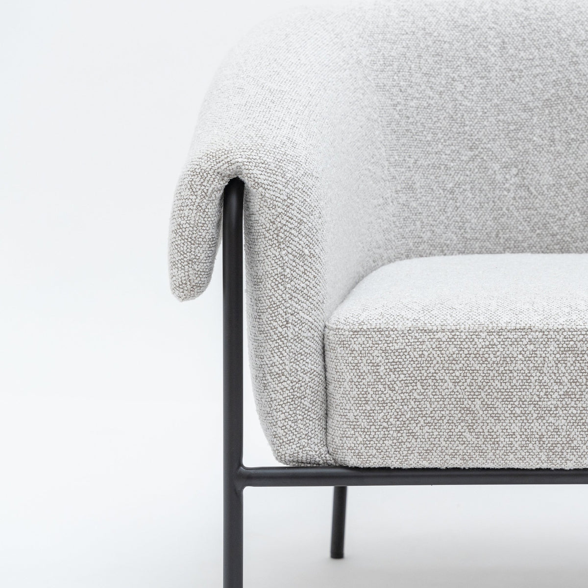Sinca Armchair - Dove