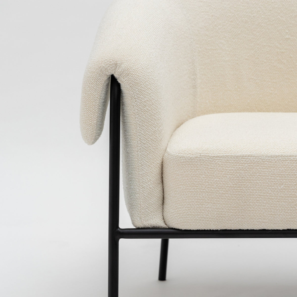 Sinca Armchair - Snow