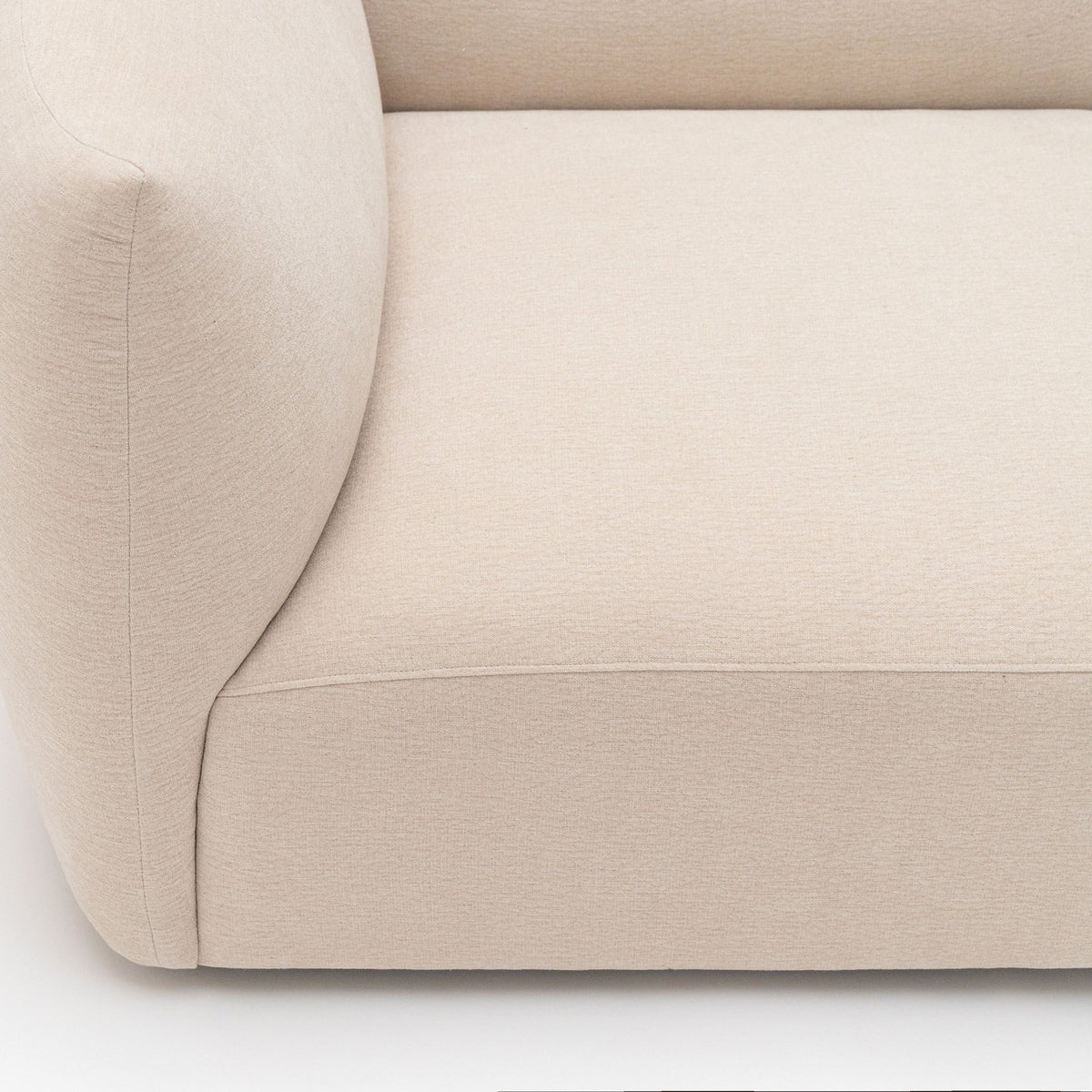 Slipper Corner - Bleached Sand - Sofa Natadora Loom Collection Dubai