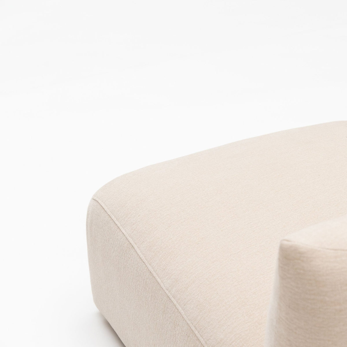 Slipper Corner - Bleached Sand - Sofa Natadora Loom Collection Dubai