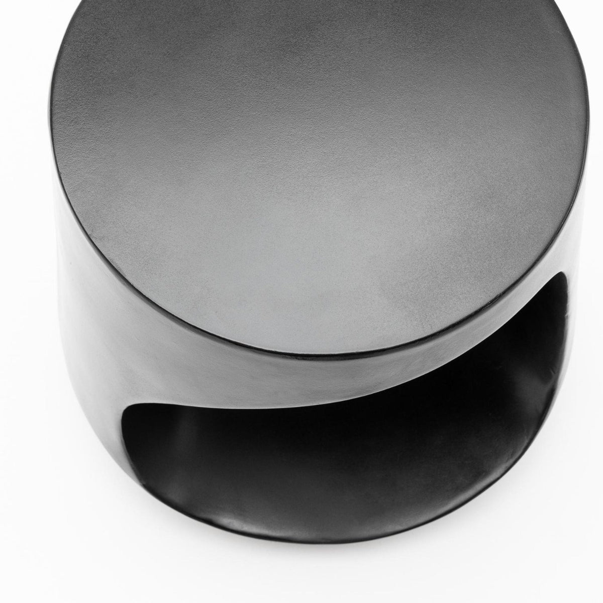 Sol Side Table - Black - Side Tables Loom Collection Loom Collection Dubai