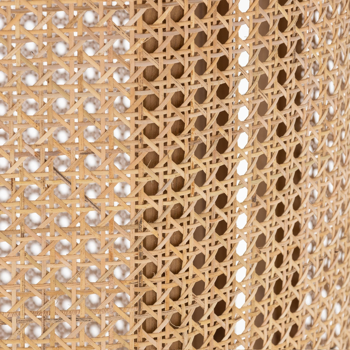 St Martin - Round Table - Natural - Round Dining Tables Loom Collection Loom Collection Dubai