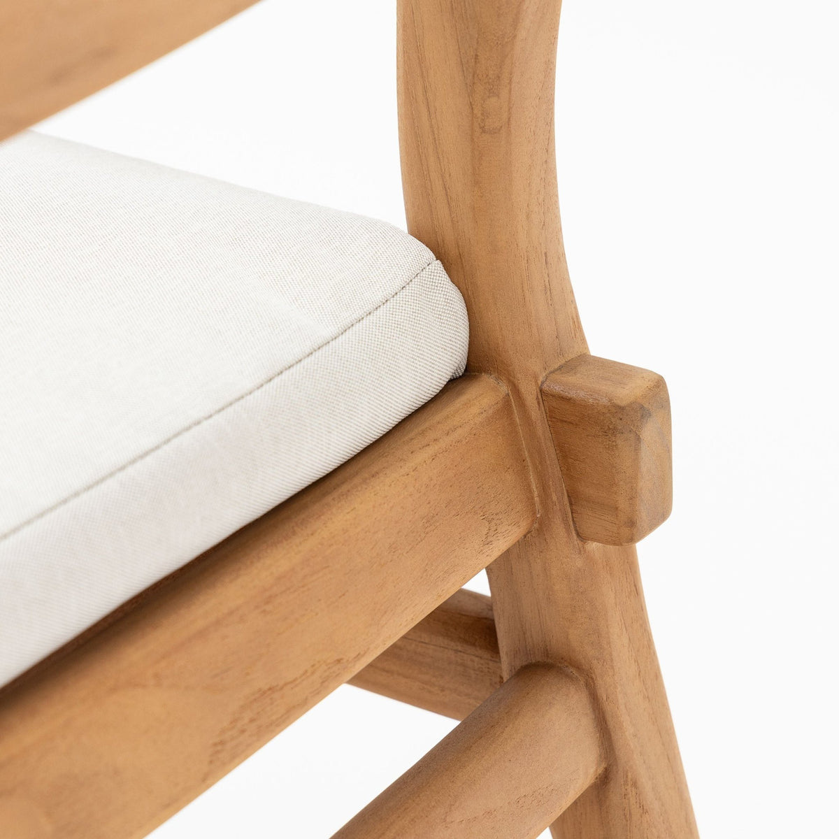 Tide Lounge Chair - Outdoor Occasional Chairs Loom Collection Loom Collection Dubai