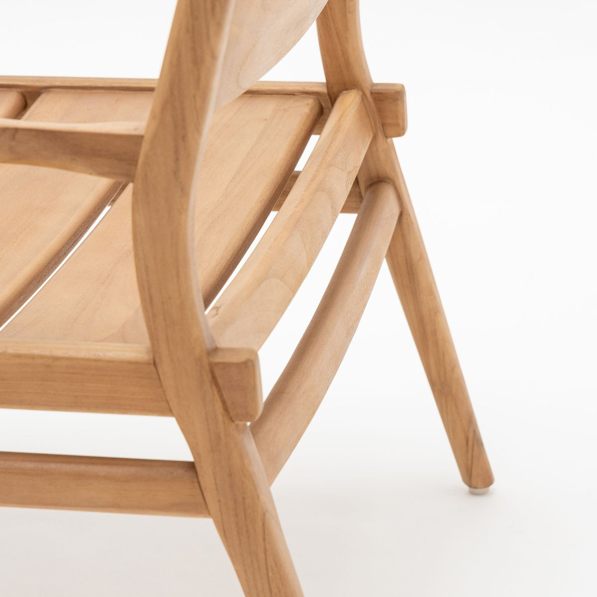 Tide Lounge Chair - Outdoor Occasional Chairs Loom Collection Loom Collection Dubai
