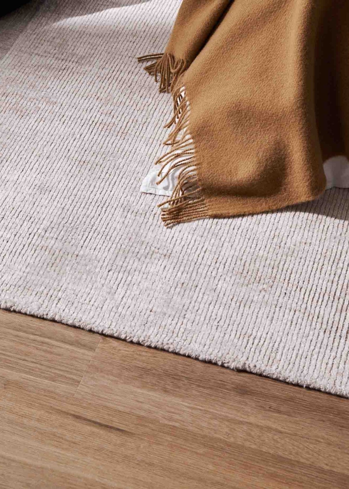 Travertine Rug - Buff