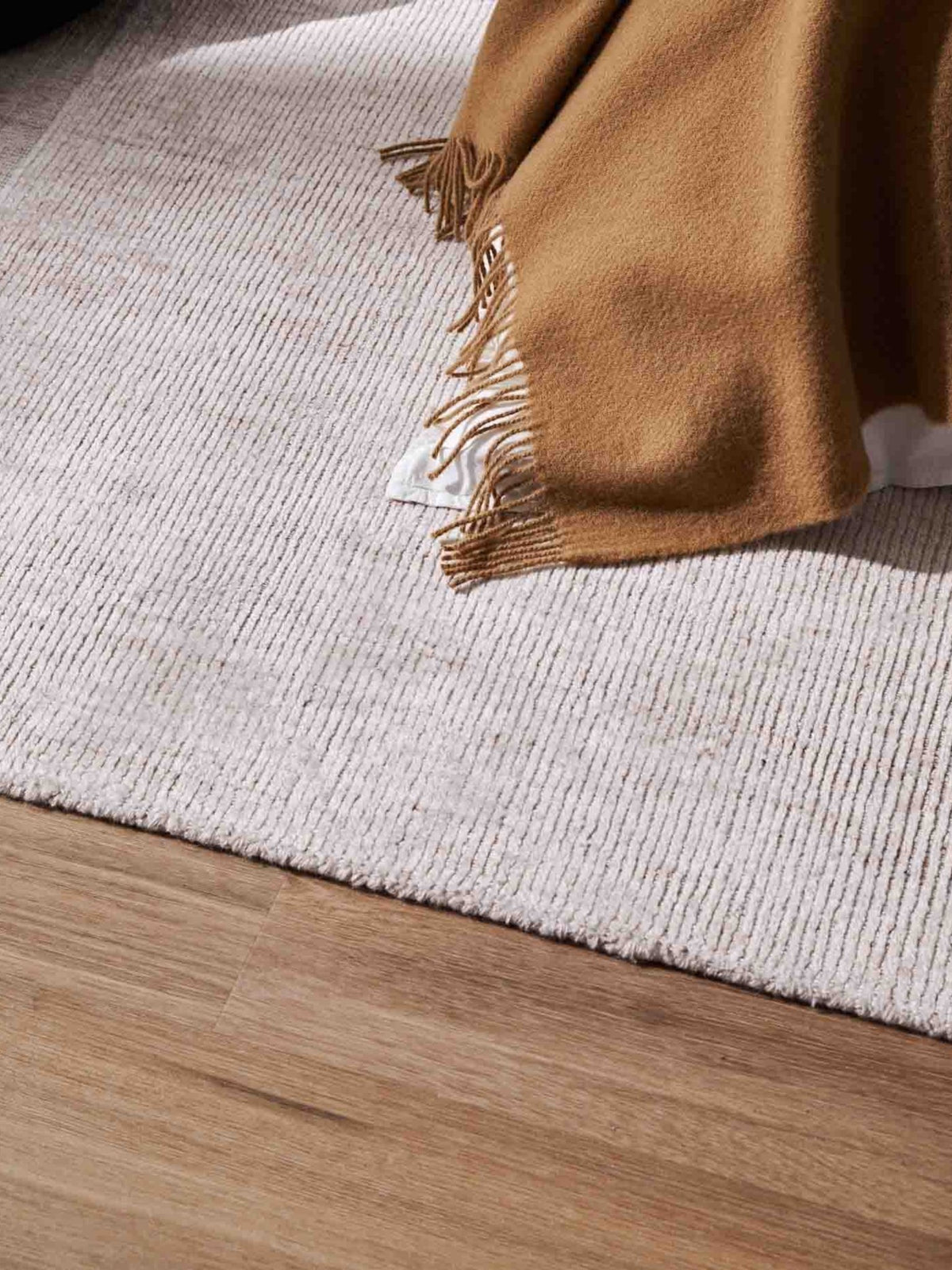 Travertine Rug - Buff