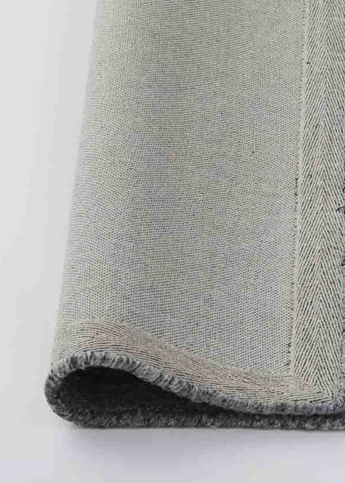 Travertine Rug - Pewter