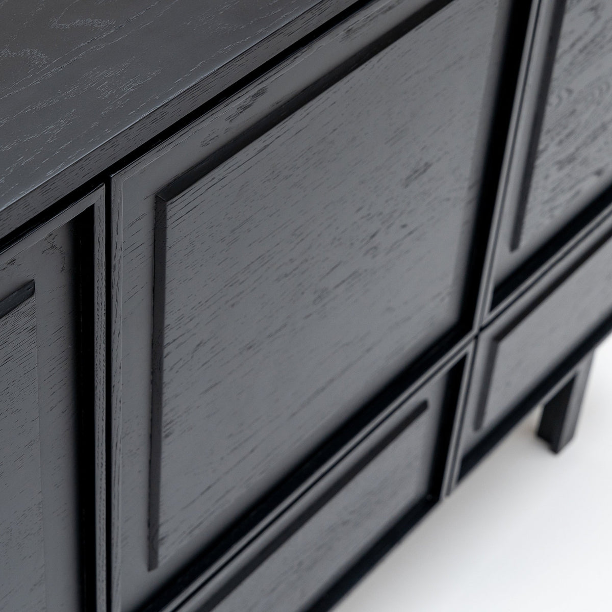 Yorke Highboard - Black Oak