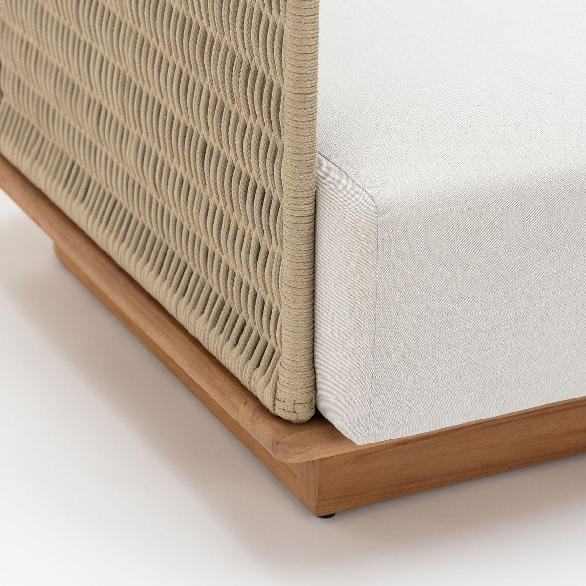 Alder Lounge Chair - Outdoor Occasional Chairs Loom Collection Loom Collection Dubai
