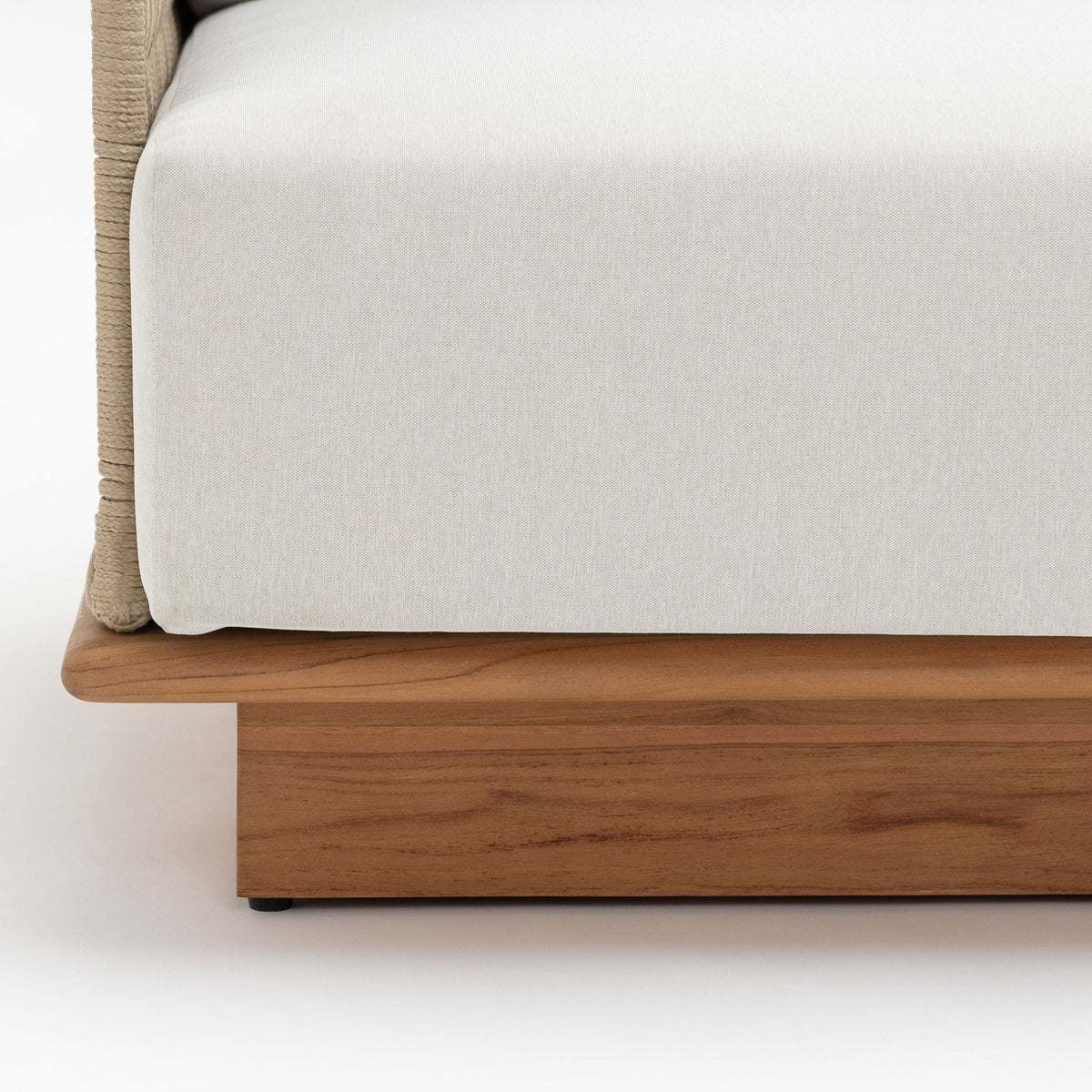 Alder Sofa - Outdoor Sofas Loom Collection Loom Collection Dubai