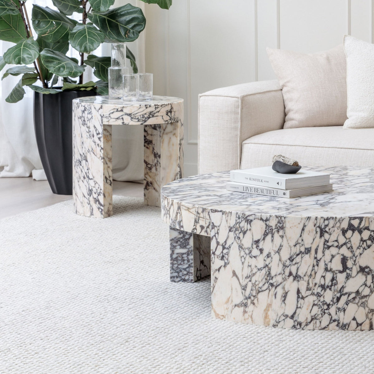 Arno Round Side Table - Calacatta Viola - Side Tables Loom Collection Loom Collection Dubai