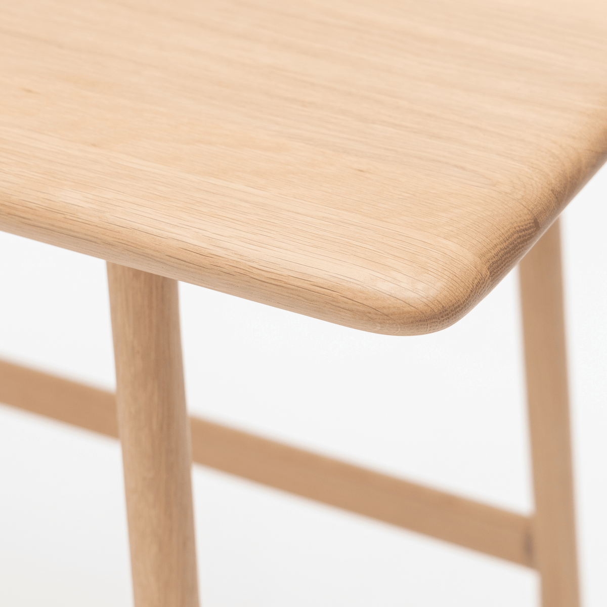Author Desk - Blonde Oak - Desks Tolv Loom Collection Dubai