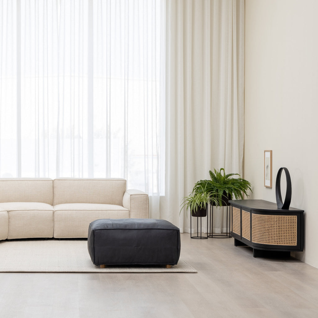 Cali Entertainment Unit - Black