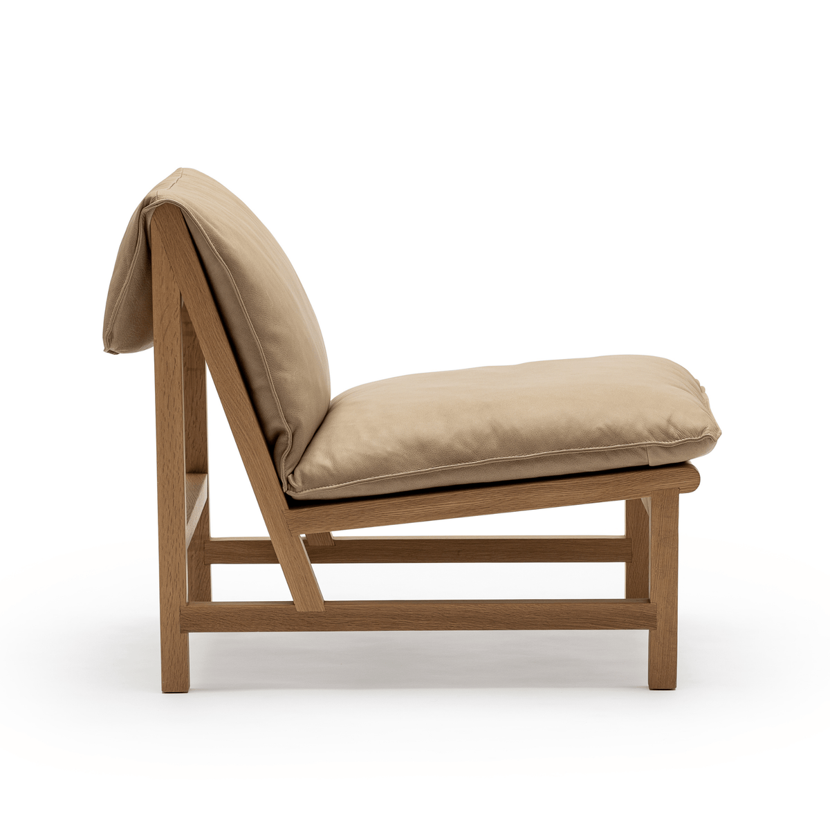 Cantaloupe Chair - Light Oak & Desert